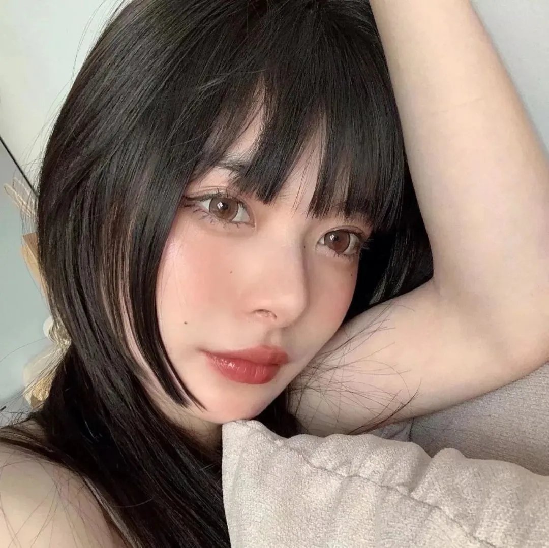 默默